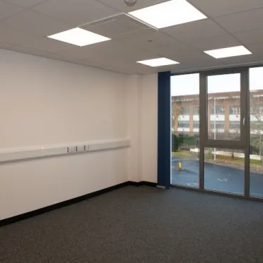 893 Great West Road
Isleworth