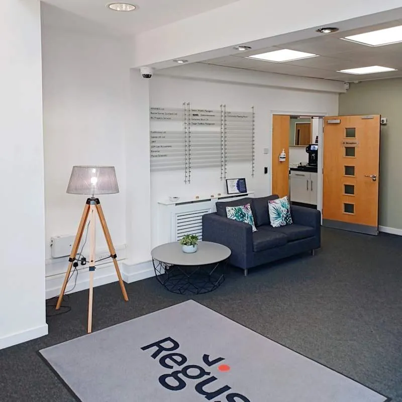 8 Deer Park,Fairways Business Park