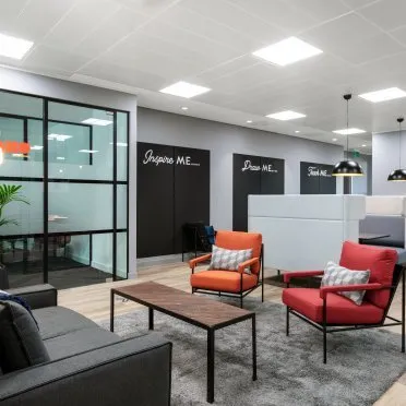 174 Hammersmith Road