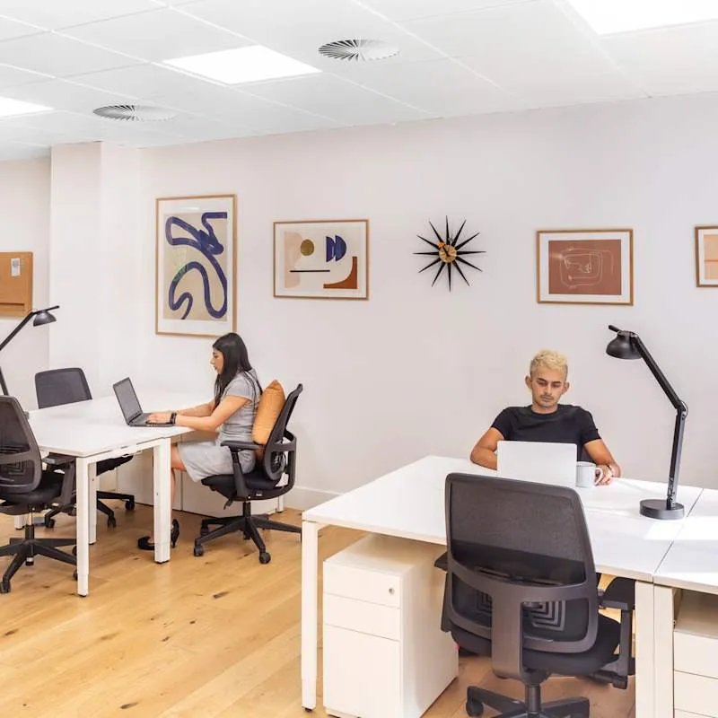 300 Bath Street,Tay House