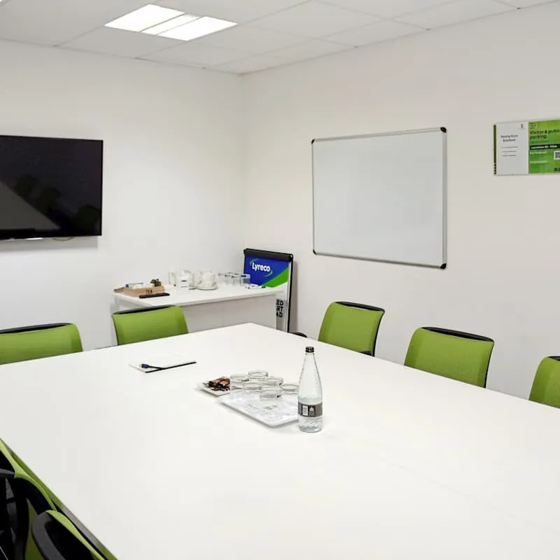 Crab Apple Way,Vale Park