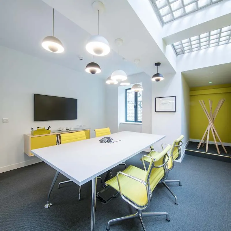 77 New Cavendish Street,The Harley Building