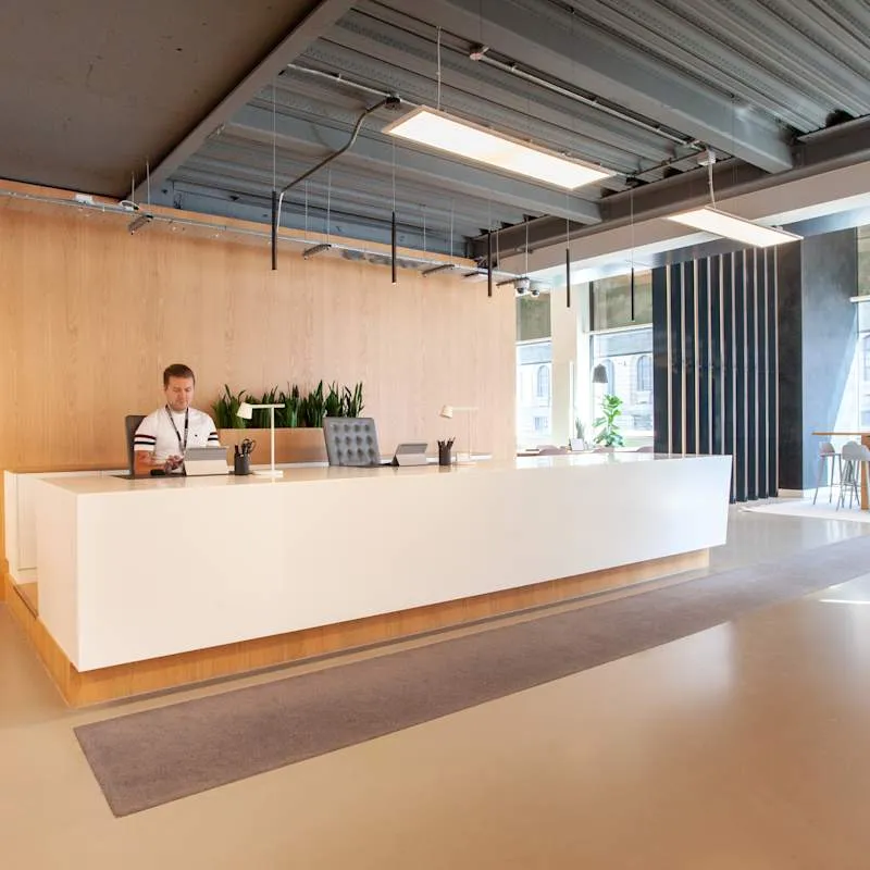 156 Great Charles Street,Queensway