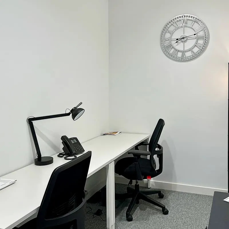 100 West George Street