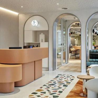 Mountbatten House
1 Grosvenor Square