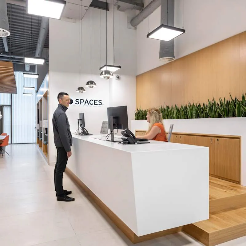 100 Avebury Boulevard