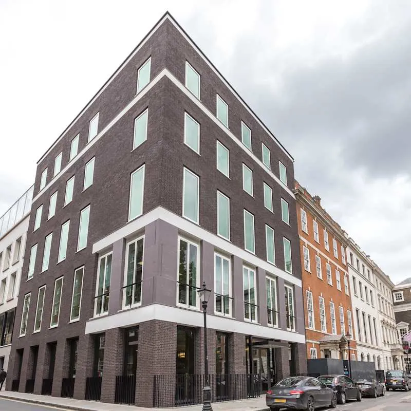 8 St James's Square,St James’s ,SW1Y 4JU