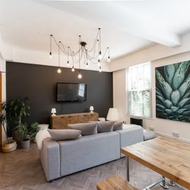 Bourne House
Hinton Road