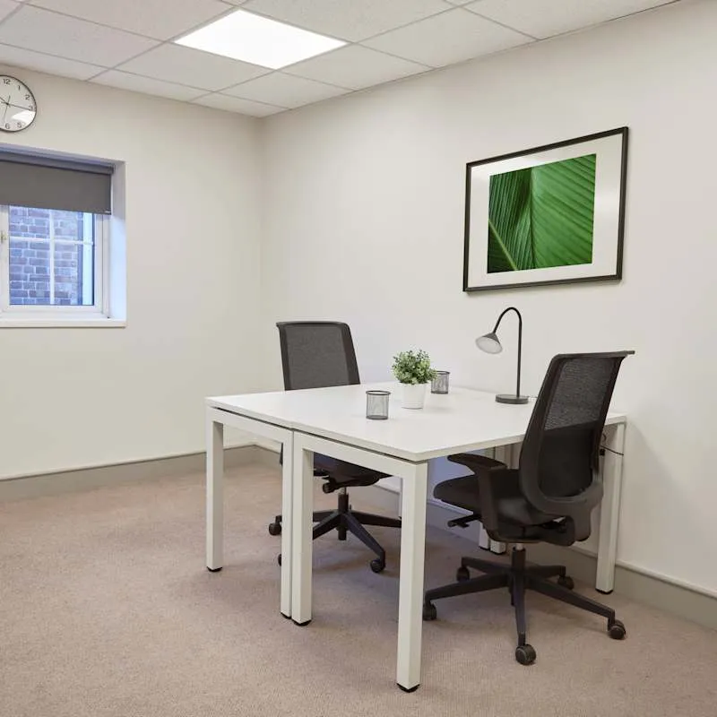 5 Wadsworth Road,Perivale