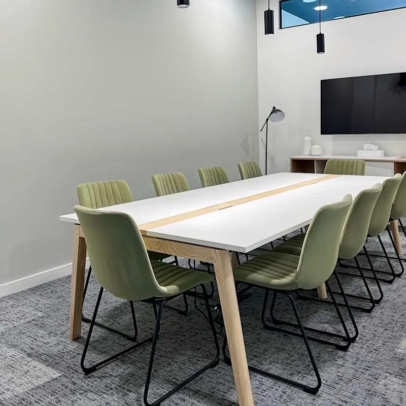 4-5 Victoria Square,I11