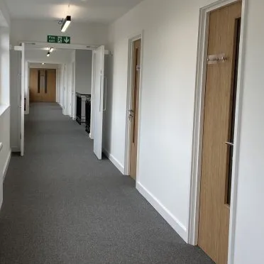 Plymouth House, 
Plymouth Road