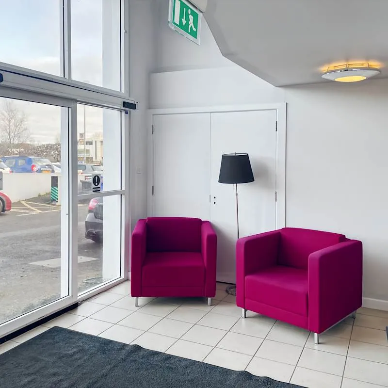 Castle Lane,River House