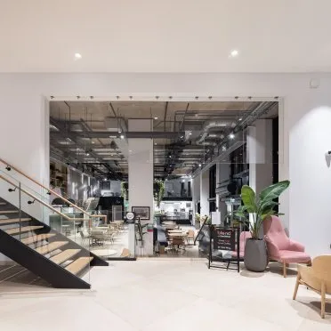 EastWest
Tollhouse Hill