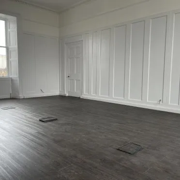 18 Wellington Square