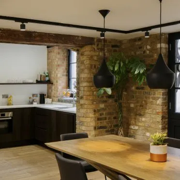 Maltings Place
169 Tower Bridge Road