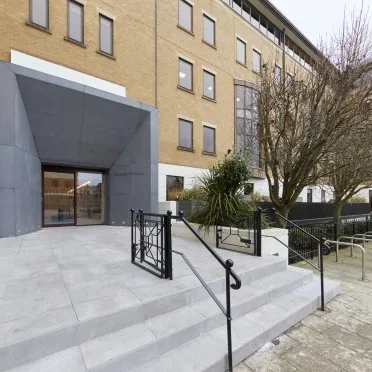 Mountbatten House
1 Grosvenor Square