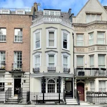 2 Charles Street - W1J