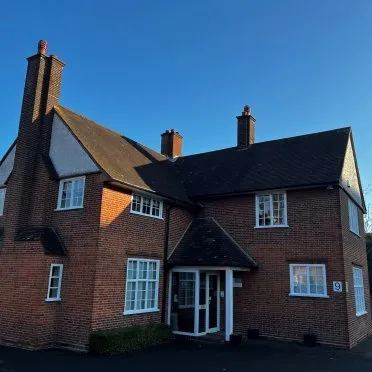 Charter House, Castlefield Road - RH2