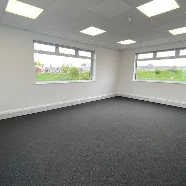 Plymouth House, 
Plymouth Road