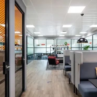 174 Hammersmith Road