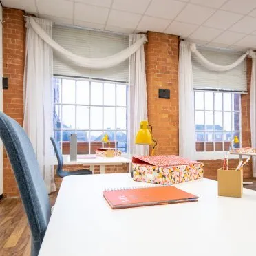 Arnold Business Centre
Brookfield Road