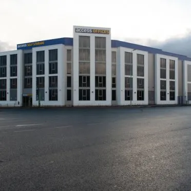 893 Great West Road - TW7