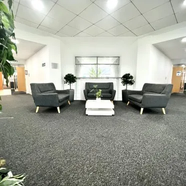 Castle Business Park
Lomond Court