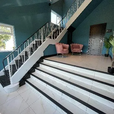 Stirchley House
21 Reddicap Trading Estate