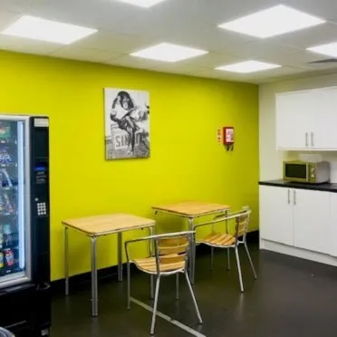 Pinnacle House Business Centre,
Newark Road